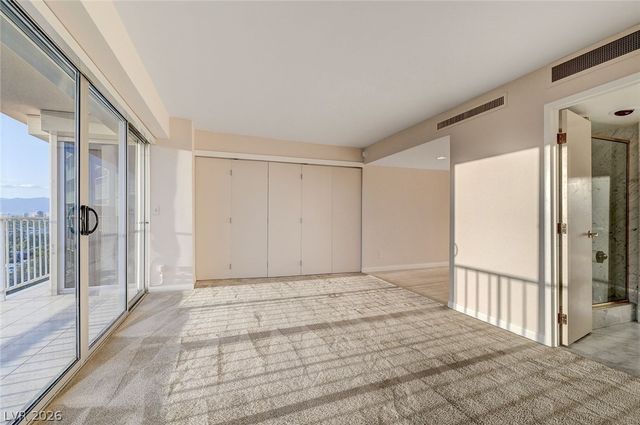 3111 Bel Air Drive 20E, Las Vegas, NV 89109
