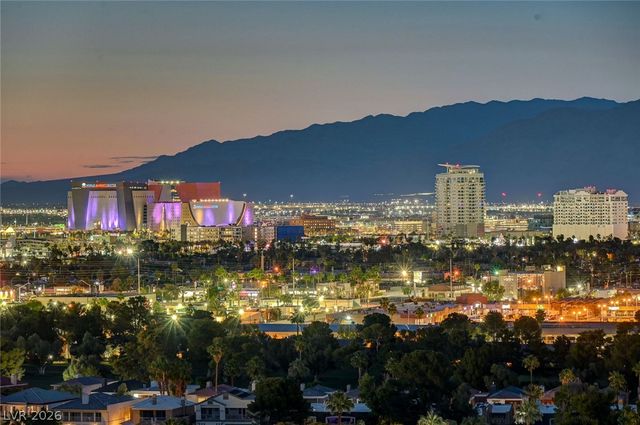 3111 Bel Air Drive 20E, Las Vegas, NV 89109