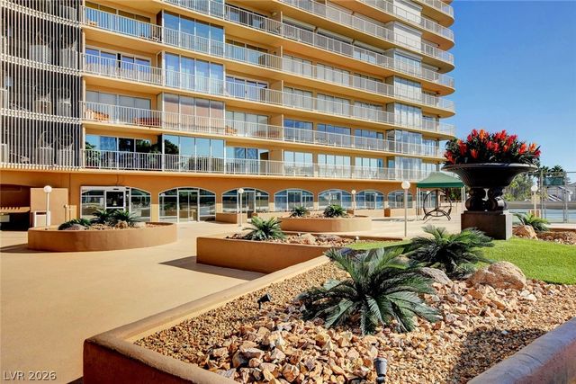 3111 Bel Air Drive 20E, Las Vegas, NV 89109