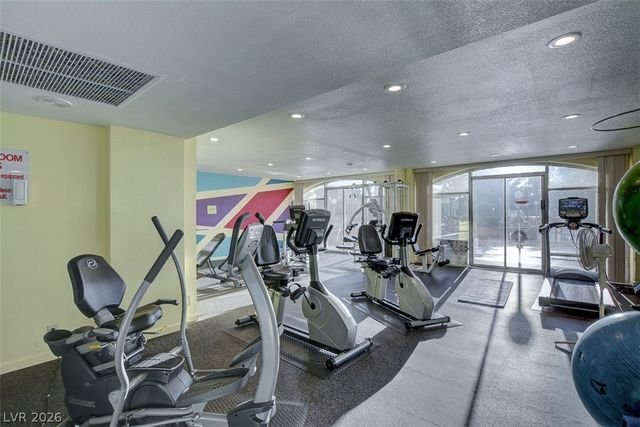 3111 Bel Air Drive 20E, Las Vegas, NV 89109