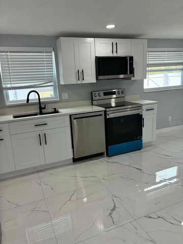 8290 OSPREY ROAD, Englewood, FL 34224