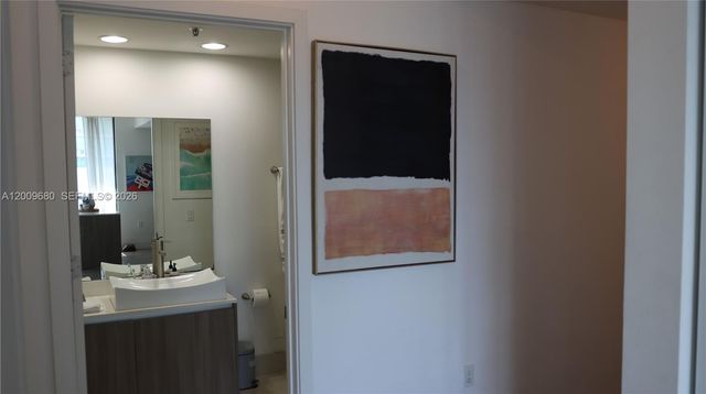 201 SW 17th Rd 606, Miami, FL 33129