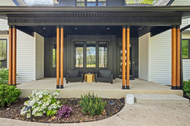70037 Winding Pines Parkway, Niles, MI 49120