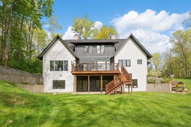 70037 Winding Pines Parkway, Niles, MI 49120