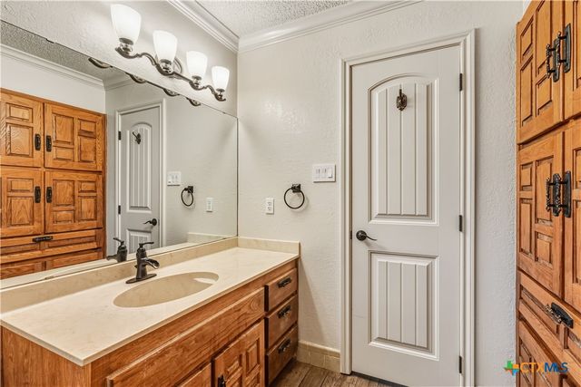 606 E Briarwood Lane, Harker Heights, TX 76548