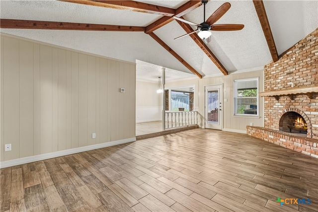 606 E Briarwood Lane, Harker Heights, TX 76548