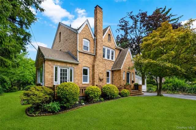 53 Palmer Avenue, Scarsdale, NY 10583