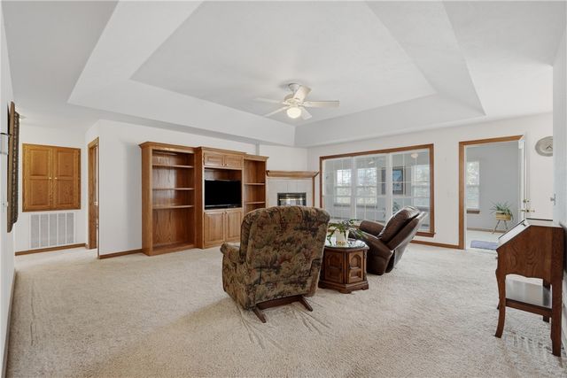 21 La Costa Drive, Holiday Island, AR 72631