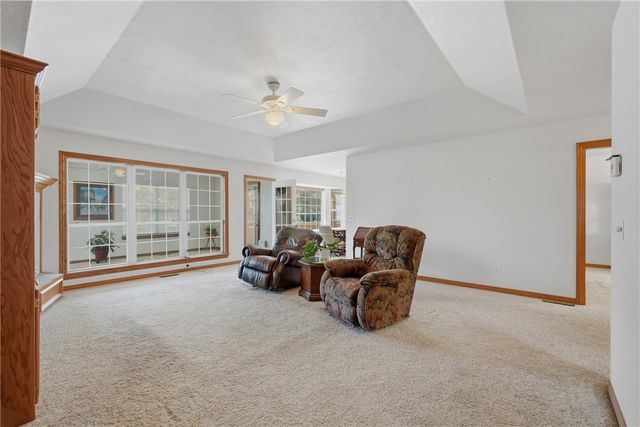 21 La Costa Drive, Holiday Island, AR 72631