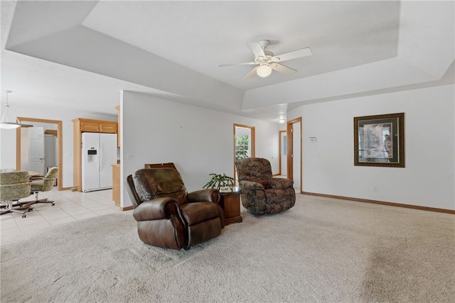 21 La Costa Drive, Holiday Island, AR 72631