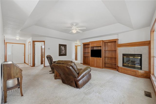 21 La Costa Drive, Holiday Island, AR 72631