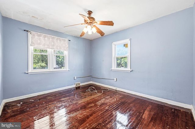 114 SOMERSET ST, Trenton, NJ 08638