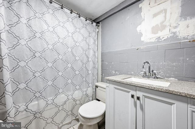 114 SOMERSET ST, Trenton, NJ 08638