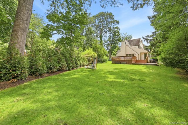 31 Dobbs Terrace, Scarsdale, NY 10583