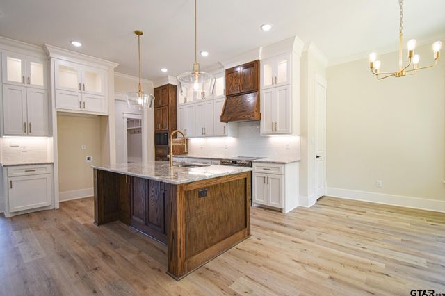 21043 Patriot Circle, Tyler, TX 75703