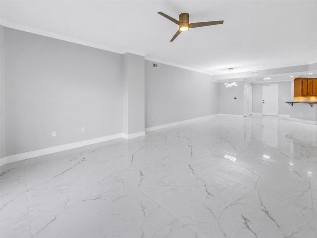 12077 GANDY BOULEVARD N 332, St Petersburg, FL 33702