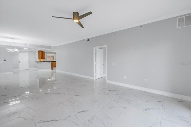 12077 GANDY BOULEVARD N 332, St Petersburg, FL 33702