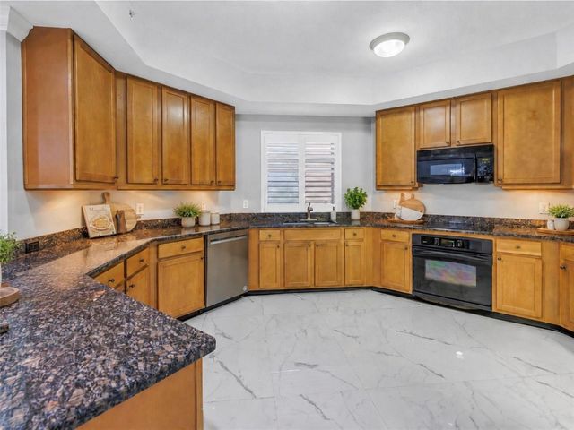 12077 GANDY BOULEVARD N 332, St Petersburg, FL 33702