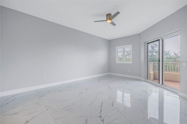 12077 GANDY BOULEVARD N 332, St Petersburg, FL 33702