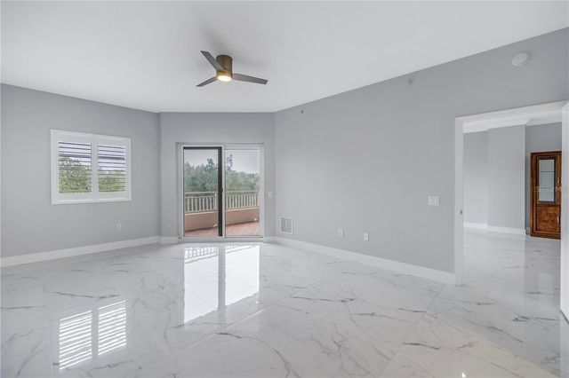 12077 GANDY BOULEVARD N 332, St Petersburg, FL 33702