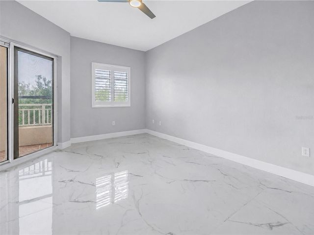 12077 GANDY BOULEVARD N 332, St Petersburg, FL 33702
