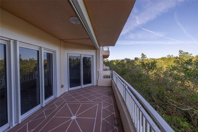 12077 GANDY BOULEVARD N 332, St Petersburg, FL 33702
