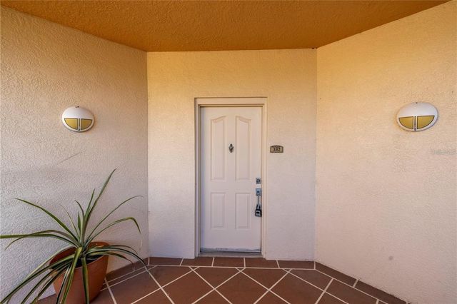 12077 GANDY BOULEVARD N 332, St Petersburg, FL 33702