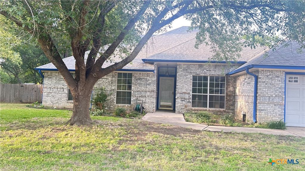 1007 Old Oak Road, Harker Heights, TX 76548
