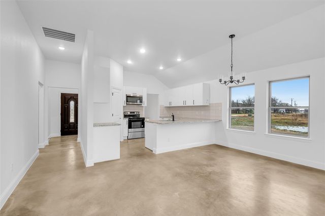 1334 Wyatt Street, Waxahachie, TX 75165