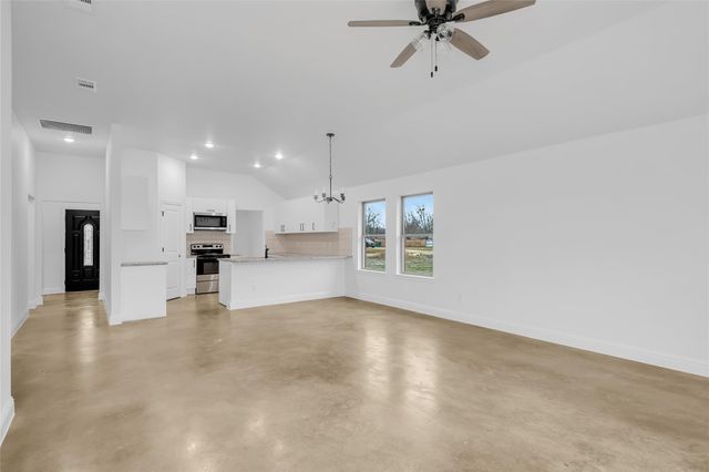 1334 Wyatt Street, Waxahachie, TX 75165