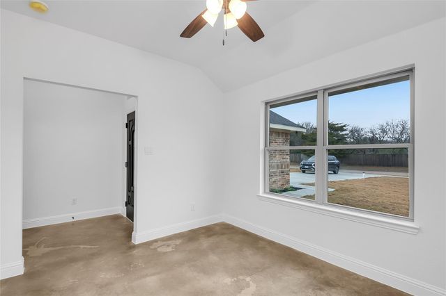 1334 Wyatt Street, Waxahachie, TX 75165