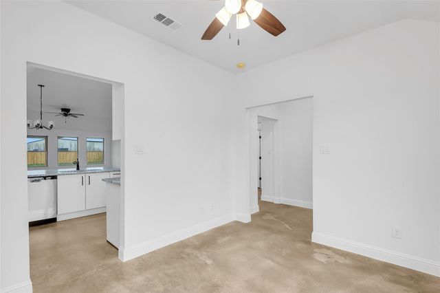 1334 Wyatt Street, Waxahachie, TX 75165