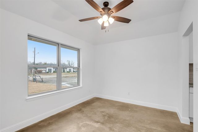 1334 Wyatt Street, Waxahachie, TX 75165