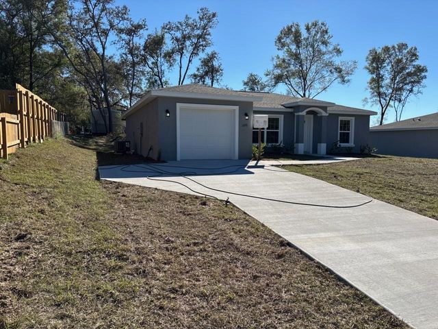 2276 W MENORES DRIVE, Citrus Springs, FL 34434