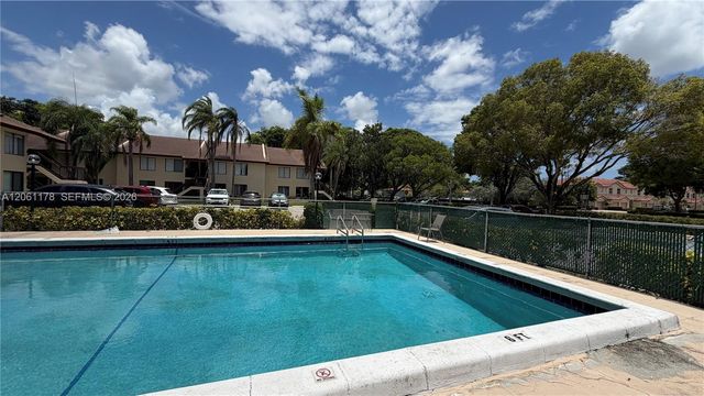 2550 Riverside Drive 223, Coral Springs, FL 33065