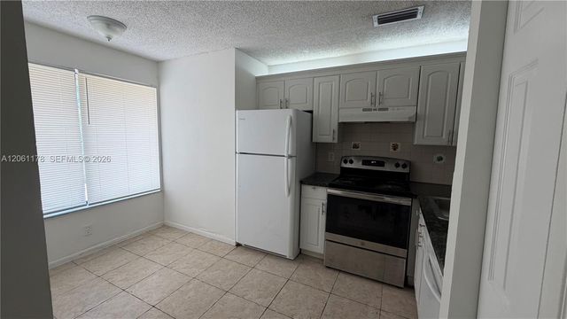 2550 Riverside Drive 223, Coral Springs, FL 33065
