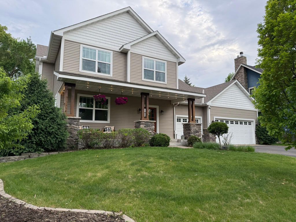 801 Quie Lane, Northfield, MN 55057