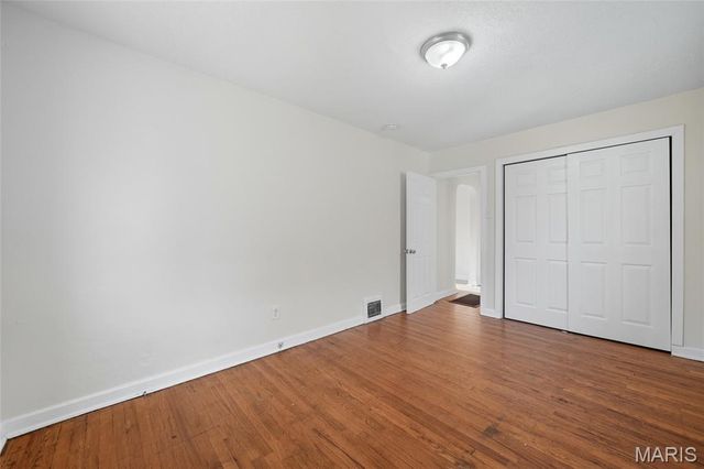 7138 Garesche Avenue, Jennings, MO 63136