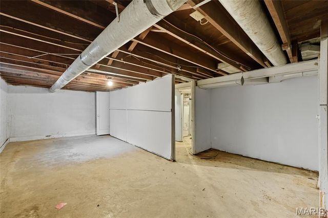7138 Garesche Avenue, Jennings, MO 63136