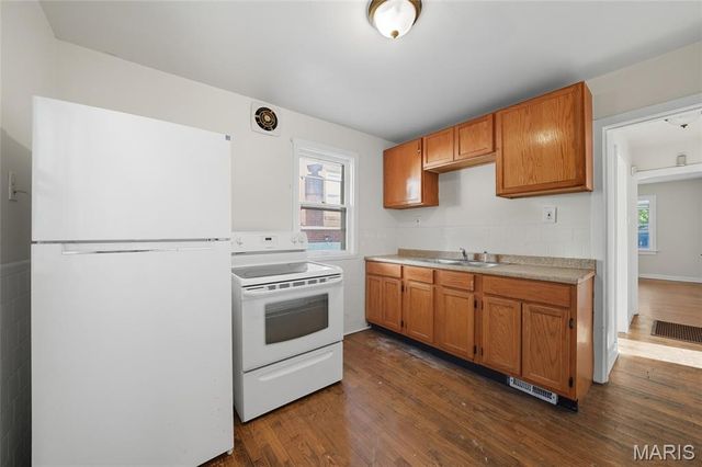 7138 Garesche Avenue, Jennings, MO 63136