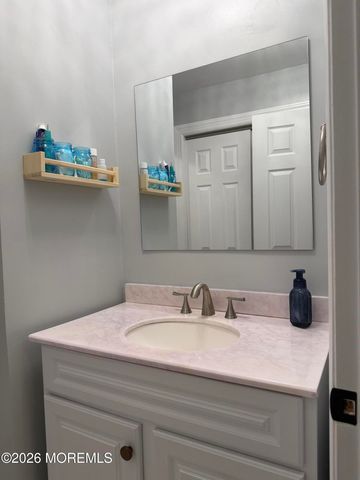 31 Kitty Court, Brick, NJ 08724