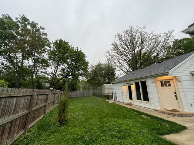 117 Penmoken Park, Lexington, KY 40503