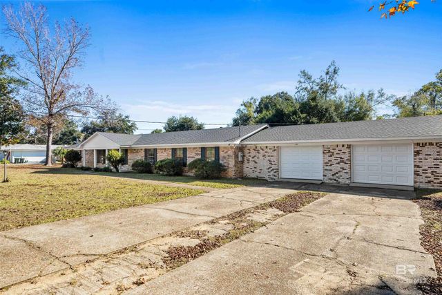 7741 Simmons Drive, Foley, AL 36535