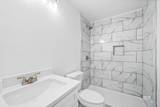 7741 Simmons Drive, Foley, AL 36535