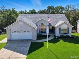30 Adventura Drive, Festus, MO 63028