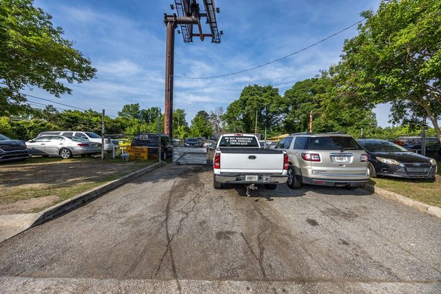 3026 Victory Drive, Columbus, GA 31903