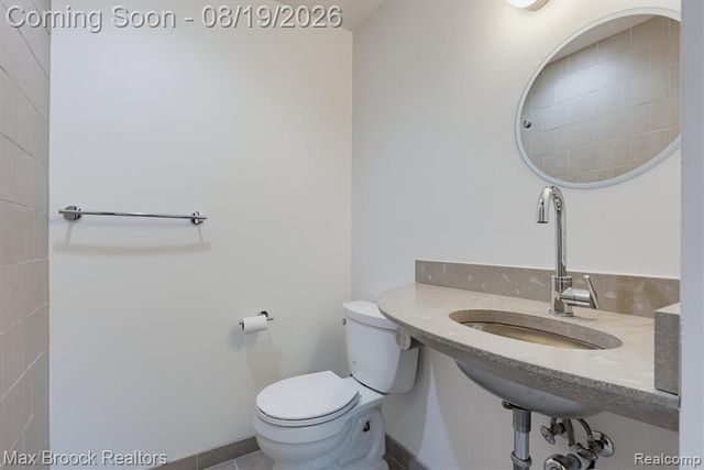 25850 Romany Way, Franklin, MI 48025