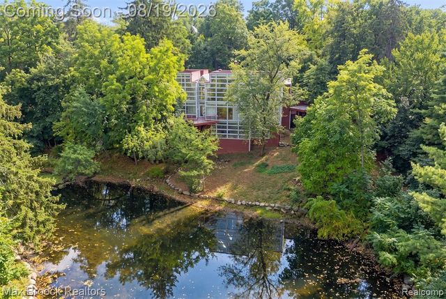 25850 Romany Way, Franklin, MI 48025