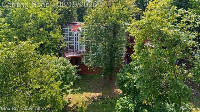 25850 Romany Way, Franklin, MI 48025