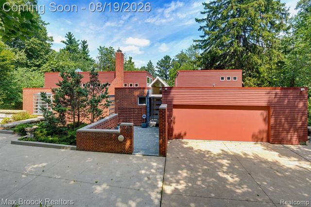 25850 Romany Way, Franklin, MI 48025